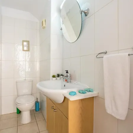 Vitamin Blue Villa Protaras