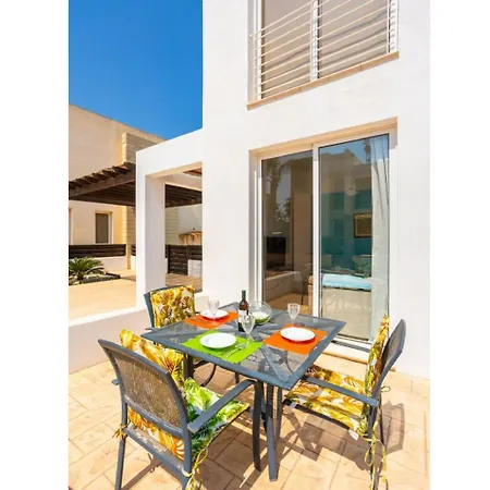 Vitamin Blue Protaras