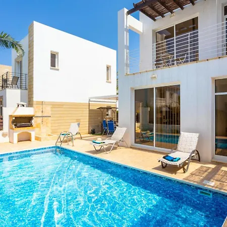 Vitamin Blue Villa Protaras