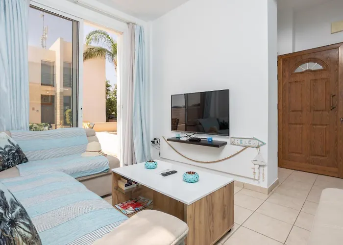 Vitamin Blue Villa Protaras